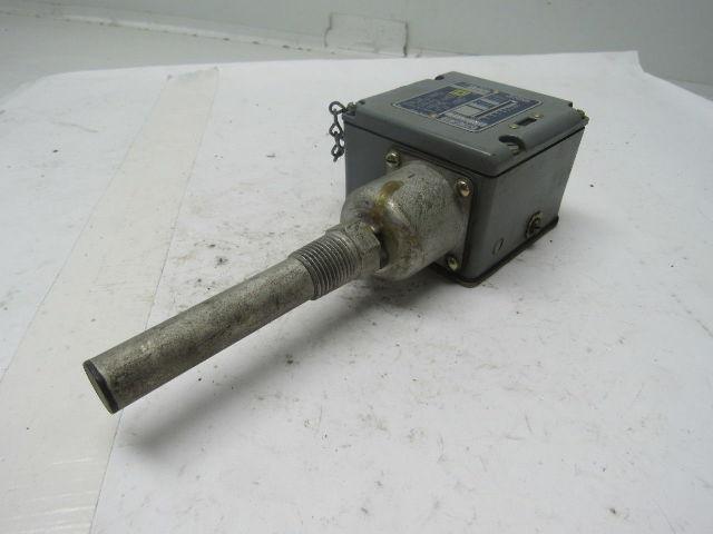Square D BFW33 Class 9025 Series B Temperature Switch 80-145° F Range 1/2" NPT
