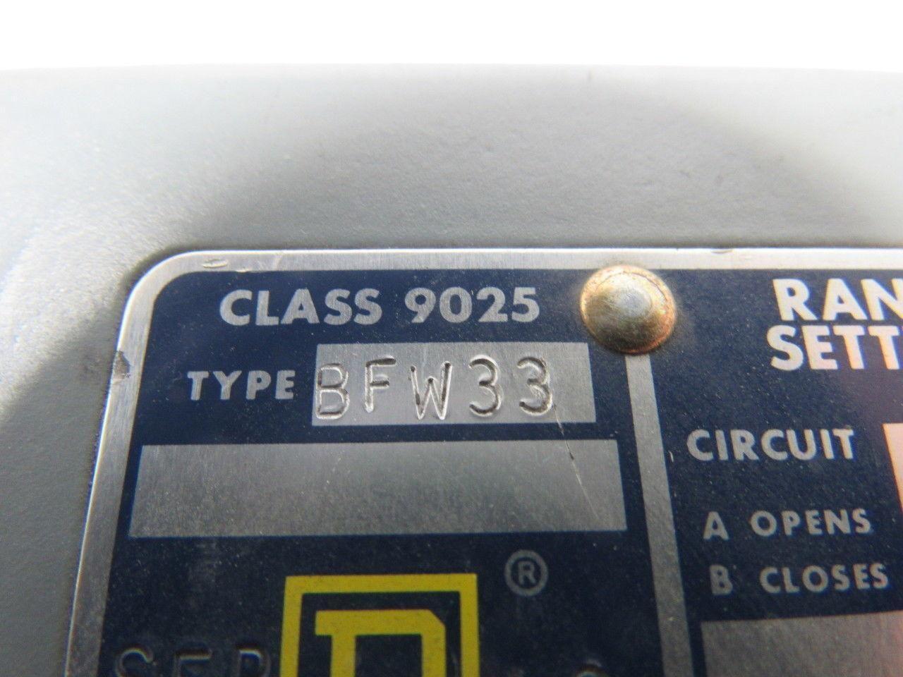 Square D BFW33 Class 9025 Series B Temperature Switch 80-145° F Range 1/2" NPT