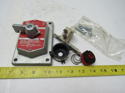 Crouse Hinds Co DSD925 600V 3 Position 2 Circuit Selector Switch Cover