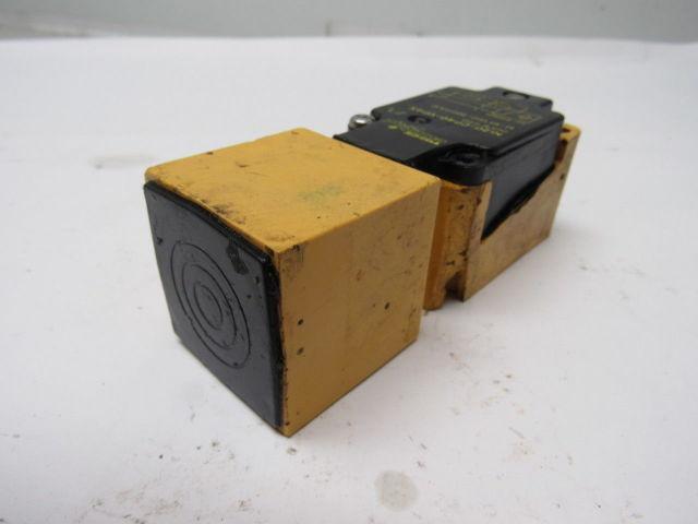 Turck Turck Ni20-CP40-VP4X Combi Prox Proximity switch 10-65 VDC