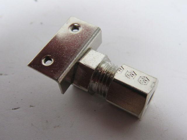 3/16"ID  Stainless Compression Straight Female Fitting W/ Bracket Lot of 12