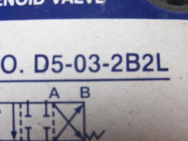 Kompass D5-03-2B2L Hydraulic Directional Control Valve 24VDC Coil