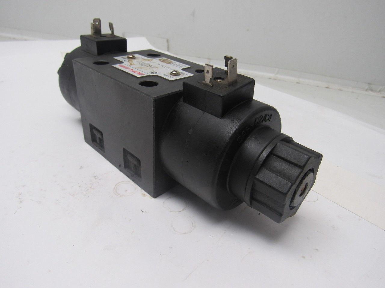 Dofluid DFA-0 3-3C2-A220-35-8J Solenoid Operated Directional Valve 220VAC Coil