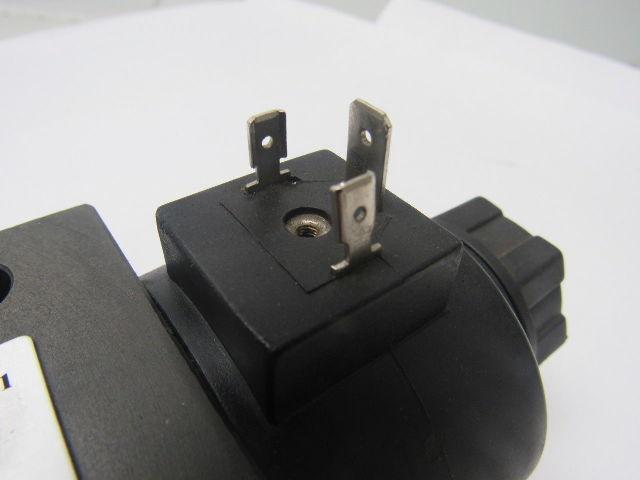 Dofluid DFA-0 3-3C2-A220-35-8J Solenoid Operated Directional Valve 220VAC Coil