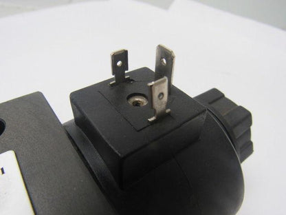 Dofluid DFA-0 3-3C2-A220-35-8J Solenoid Operated Directional Valve 220VAC Coil
