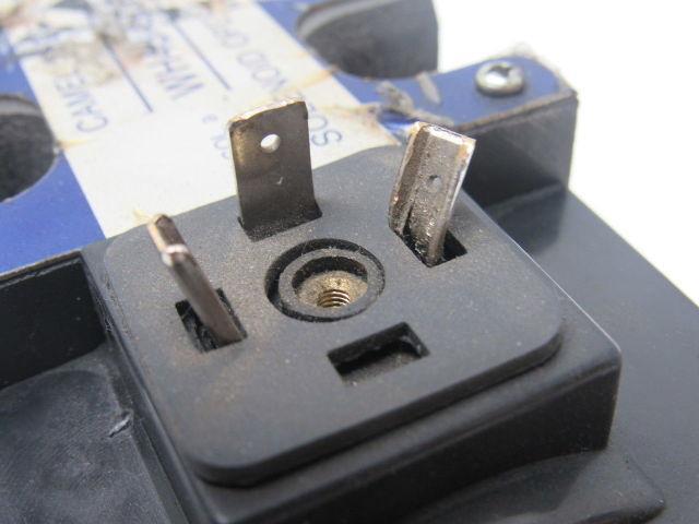 Camel Precision WH43-G03-C2-A240 Solenoid Operated Directional Valve 240V Coil