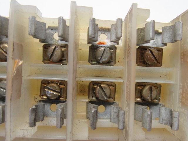 Square D Class 9080 Type 6F6 Fuse  Bank 10-18 AWG 600 V  1 Lot Of 31 Plus Parts