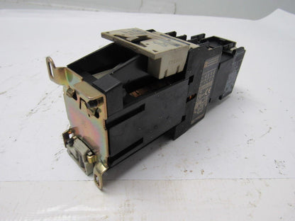Telemecanique LA3 DR4 Off Delay 10-180 Sec. Pneumatic Timing Relay 24VAC Coil