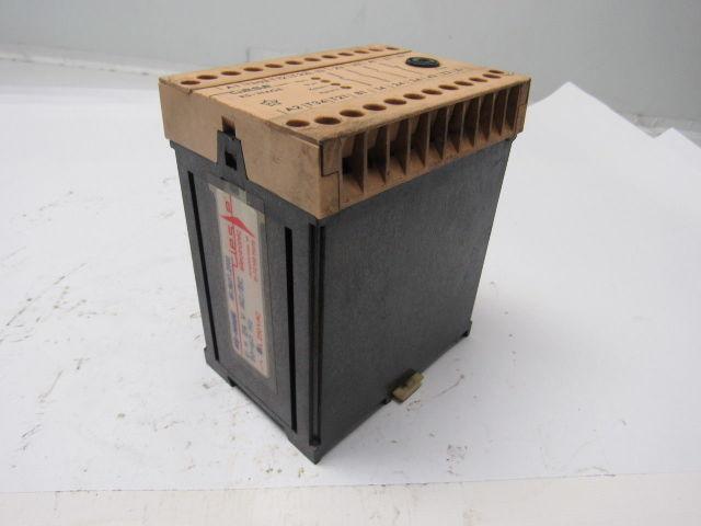 Riese RS-NAGE AR.9607.2000 24 V AC/DC 50/60 Hz. Safety Relay