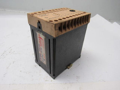 Riese RS-NAGE AR.9607.2000 24 V AC/DC 50/60 Hz. Safety Relay