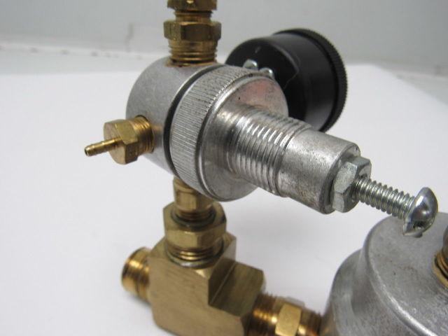 Monnier 118-1000-4 Pressure Regulator W/111-3001-2 & Nuair NA3139 W/Gauge