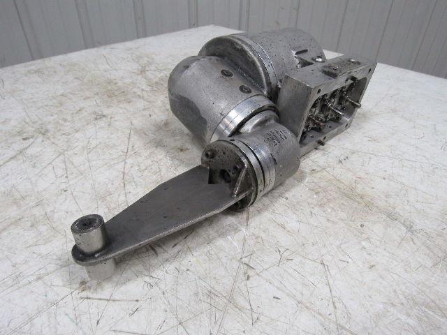 Fanuc P-100 0621-010-001A Industrial Painting Robot Wrist Assembly