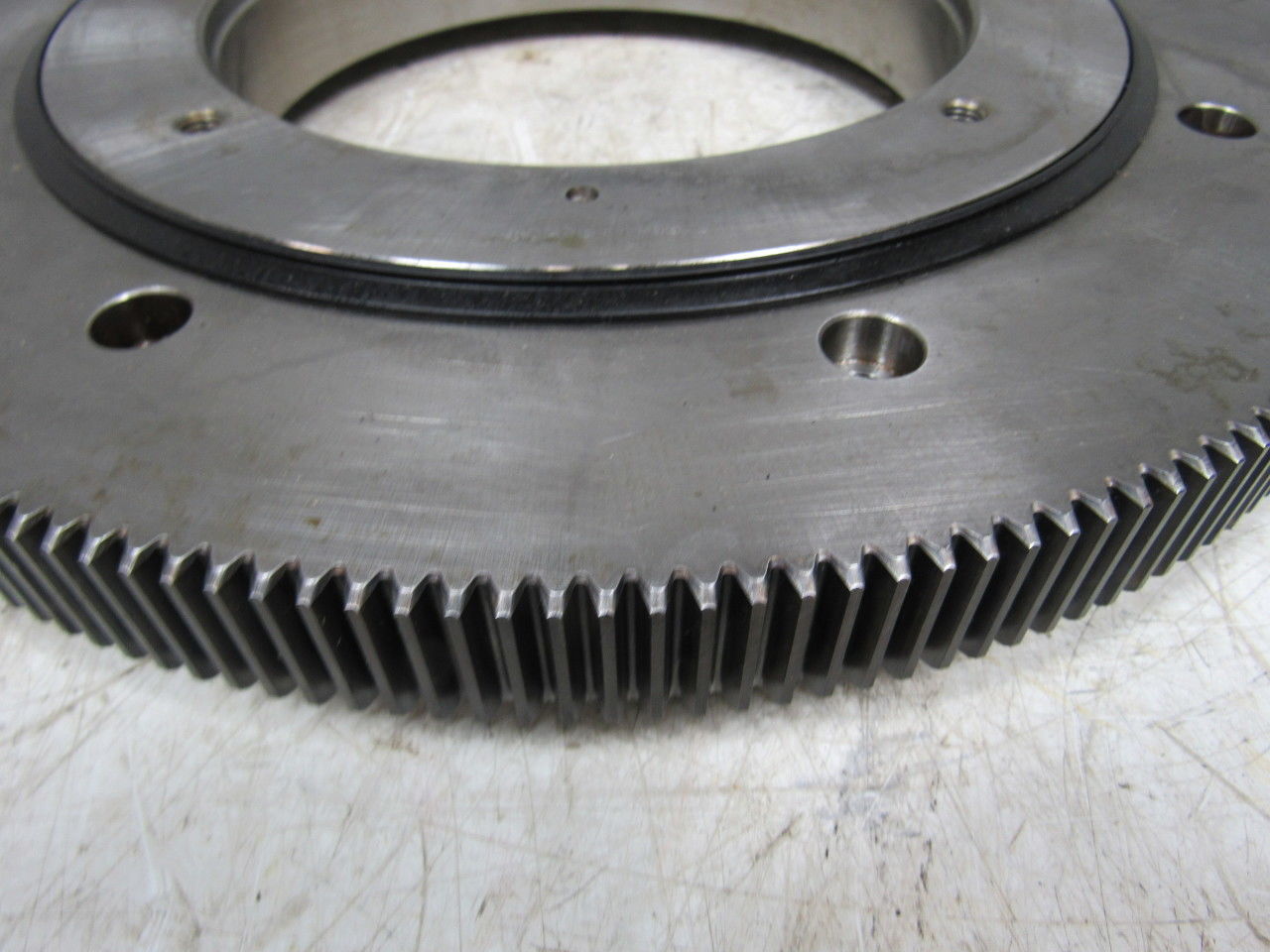Fanuc P-100 Industrial Painting Robot Main Drive Gear 200 Teeth 16-3/4" OD