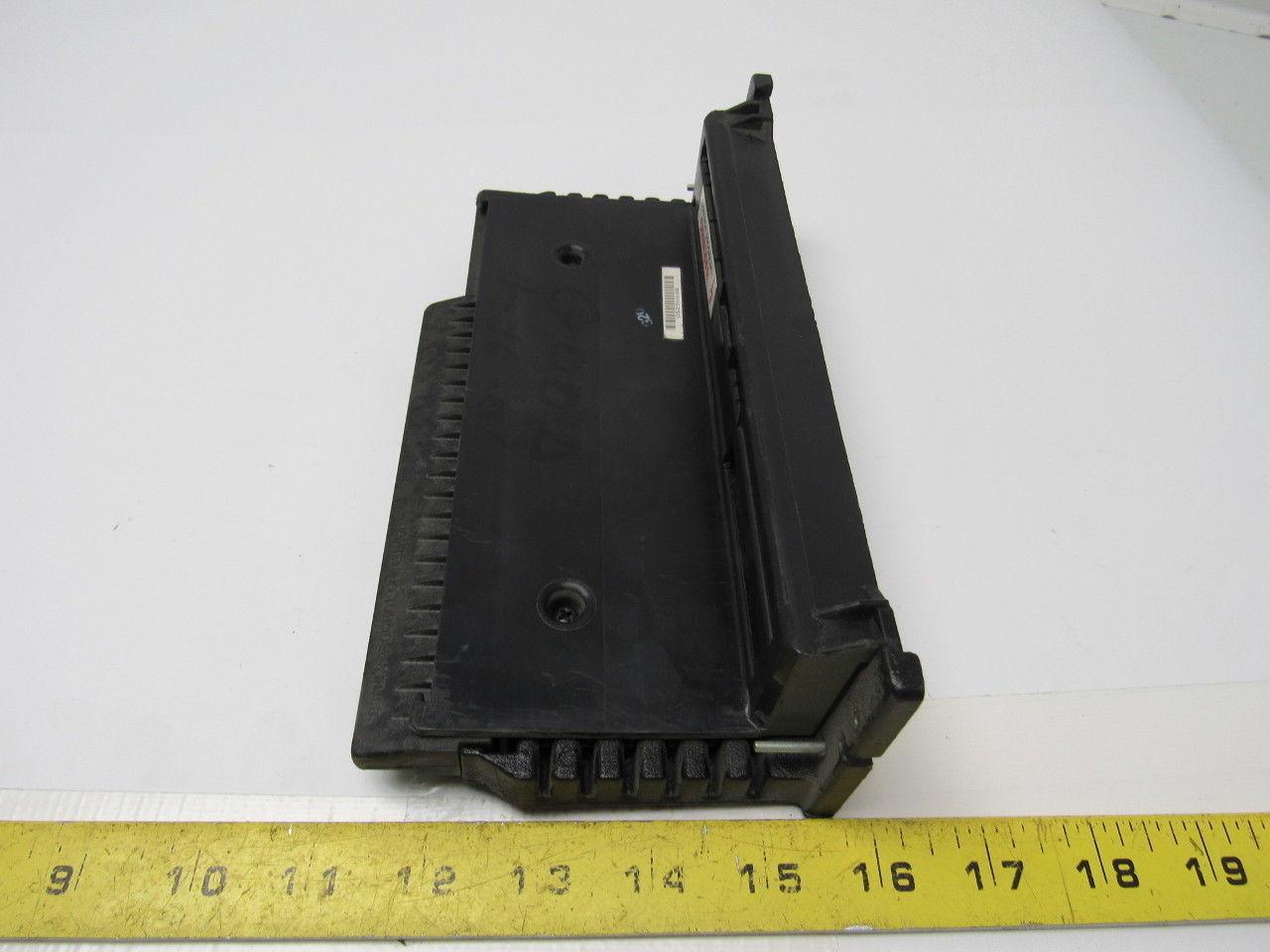 Fanuc IC660TBD024A Terminal Block Assembly 12/24VDC 32 SRC