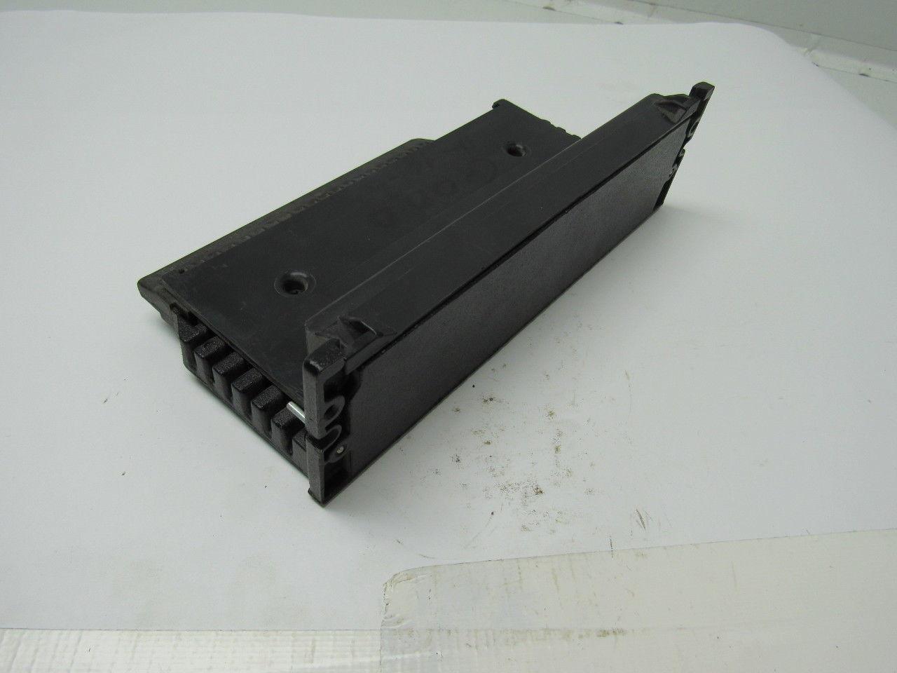 Fanuc IC660TBD024A Terminal Block Assembly 12/24VDC 32 SRC
