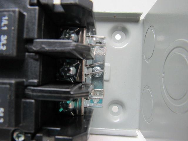 Eaton C25DGD325C-GR1 NEMA 1 Definite Purpose Contactor 3 Pole 25A 440/480V