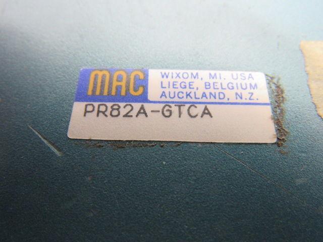 Mac PR82A-GTCA Sandwich Pressure Regulator W/Manual Adjust Locking Knob