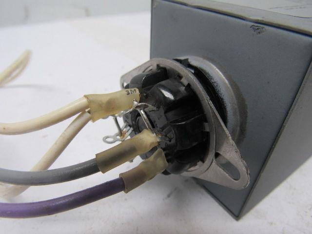 TIMECO 591-18 Time Delay Relay 115V 60C .09-.28 Sec.