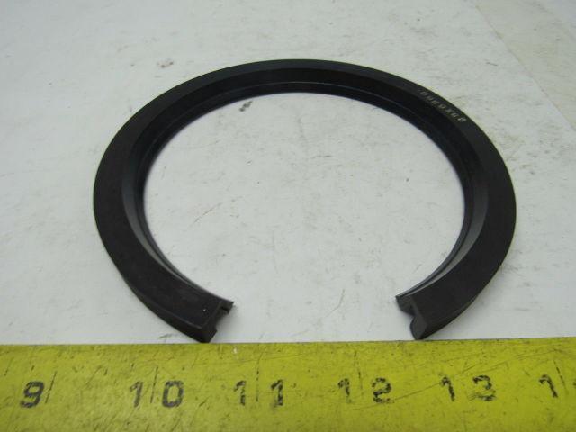 Garlock 25003-6360 Klozure Model 23 Single Lip Split Oil Seal 4" X 5" X 0.375"