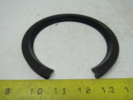 Garlock 25003-6360 Klozure Model 23 Single Lip Split Oil Seal 4" X 5" X 0.375"