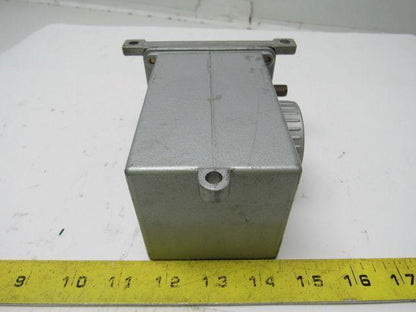 Devco Showa EA-8 HUR Manual One Shot Lubrication Pump W/Aluminum Reservoir