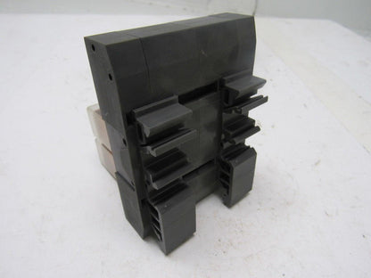 Sick 7022900 Captive Contact Safety Relay Interface Power Supply