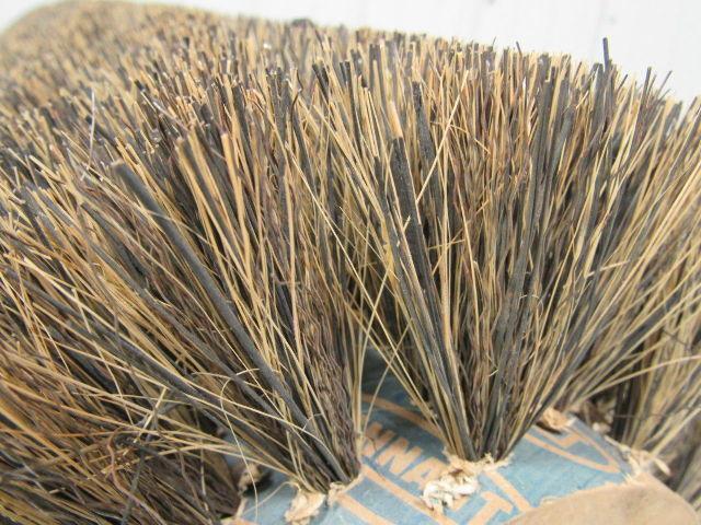 TENANT 28235 26" Main Broom Wire/Fiber New Old Stock