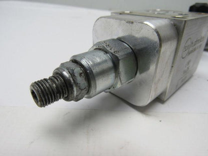 Sun Hydraulics EBP Sandwich Body Aluminum Hydraulic Manifold W/0-1500 Bar Gauge