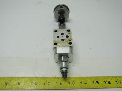 Sun Hydraulics EBP Sandwich Body Aluminum Hydraulic Manifold W/0-1500 Bar Gauge