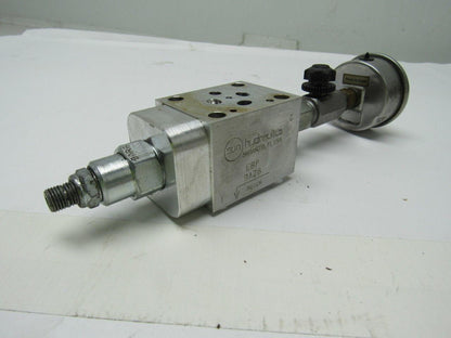 Sun Hydraulics EBP Sandwich Body Aluminum Hydraulic Manifold W/0-1500 Bar Gauge