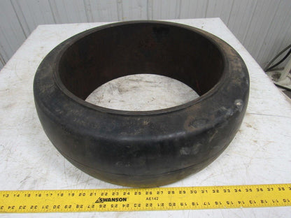 Monarch Mono-Cushion 22 X 8 X 16 Press On Smooth Cushion Forklift Tire Wheel