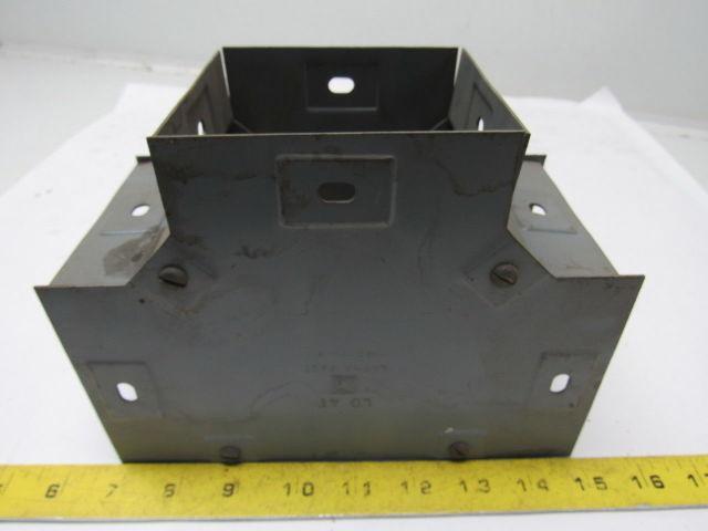 Square D LD 4T 4" X 4" Lay In Wire Way Auxiliary Gutter Tee W/Screw On Cover