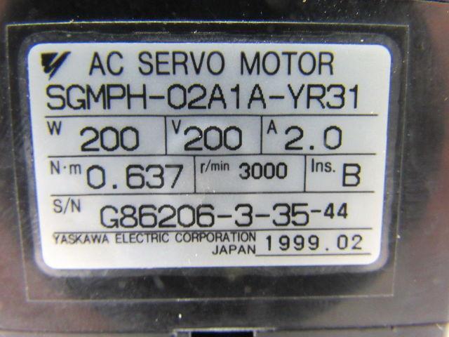 Yaskawa SGMPH-02A1A-YR31 AC Servo Motor 200V 200W 2.0A 3000 RPM