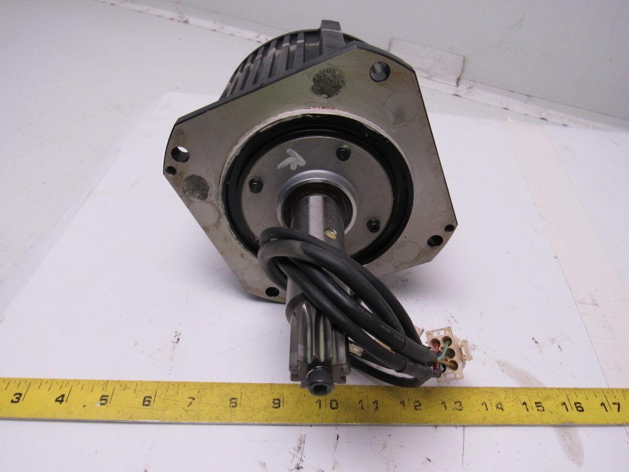 Yaskawa SGMDH-12A2A-YR12 Servo Motor 1150W 7.3A 2000 RPM Encoder UTSAH-B17BA