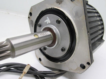 Yaskawa SGMDH-12A2A-YR12 Servo Motor 1150W 7.3A 2000 RPM Encoder UTSAH-B17BA