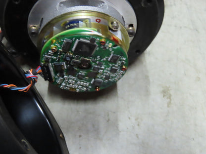 Yaskawa SGMDH-12A2A-YR12 Servo Motor 1150W 7.3A 2000 RPM W/UTSAH-B17BA Encoder