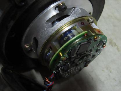 Yaskawa SGMDH-12A2A-YR12 Servo Motor 1150W 7.3A 2000 RPM W/UTSAH-B17BA Encoder