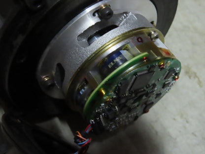 Yaskawa SGMDH-12A2A-YR12 Servo Motor 1150W 7.3A 2000 RPM W/UTSAH-B17BA Encoder