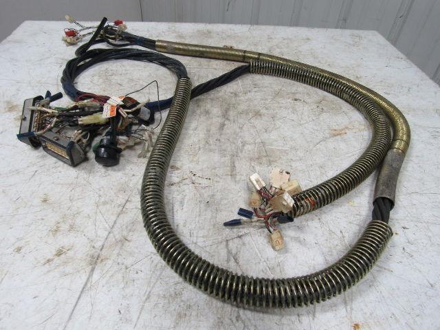 Yaskawa Motoman YR-SK16-J00 Wiring Harness Cables W/Plugs Approx. 10'