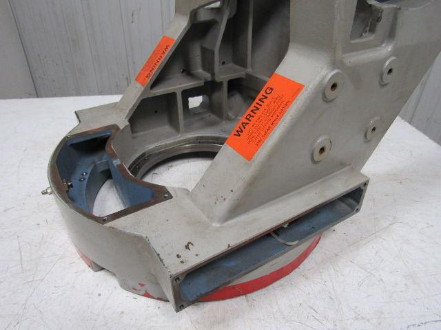 Yaskawa Motoman YR-SK16-J00 HW9100735 Robot Manipulator S Head Base Plate