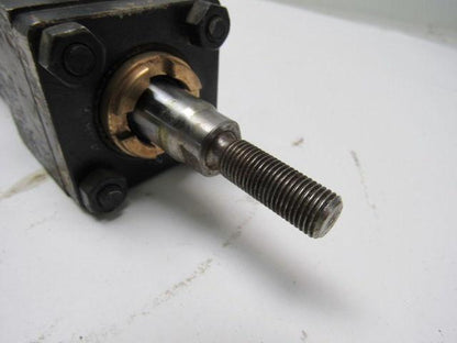 Parker 01.50 T2ANUS13 3.000 Double End To End Pneumatic Cylinder