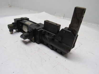 Norgren FU95-A/2M-P1-2 1/2 Pneumatic Power Clamp Universal Mount
