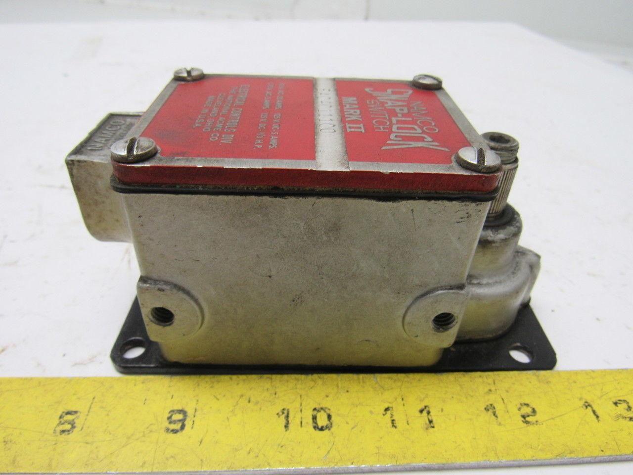 Namco EA04011100 Snap-Lock Limit Switch No Arm New No Box