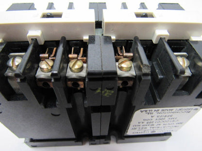 GE General Electric CR120C01 202AA Industrial Relay 1 NO 2 NC Contacts 115V