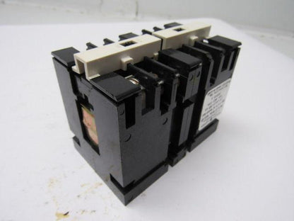 GE General Electric CR120C01 202AA Industrial Relay 1 NO 2 NC Contacts 115V