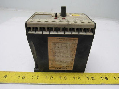 Siemens 3UN9 102 Thermistor 110/220 50/60 Hz.