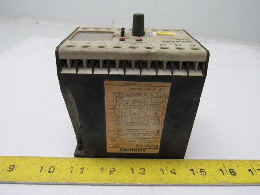 Siemens 3UN9 102 Thermistor 110/220 50/60 Hz.