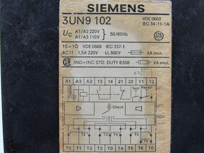 Siemens 3UN9 102 Thermistor 110/220 50/60 Hz.