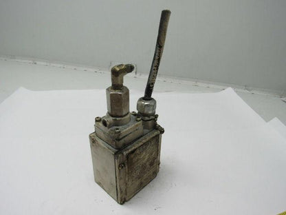 Square D 9012 GCW-21 20-1000 PSIG Pressure Switch