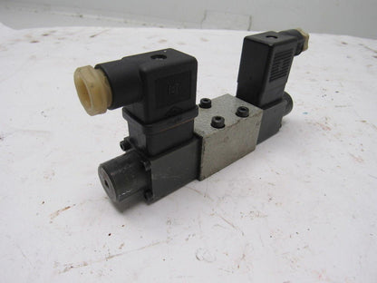 Oildyne 063-003-002 Hydraulic Directional Control Valve 24V